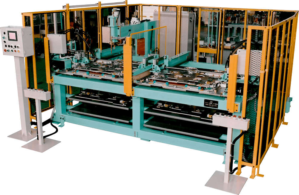 Spot welding machine for sheet panel parts